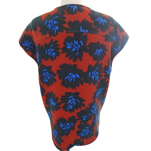 J. Crew sleeveless keyhole dramatic floral top in deep red, blue, black size 4 - Picture 5 of 10